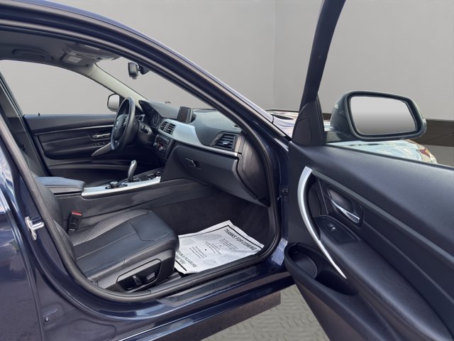 Used 2013 Blue BMW 328i xDrive image 27