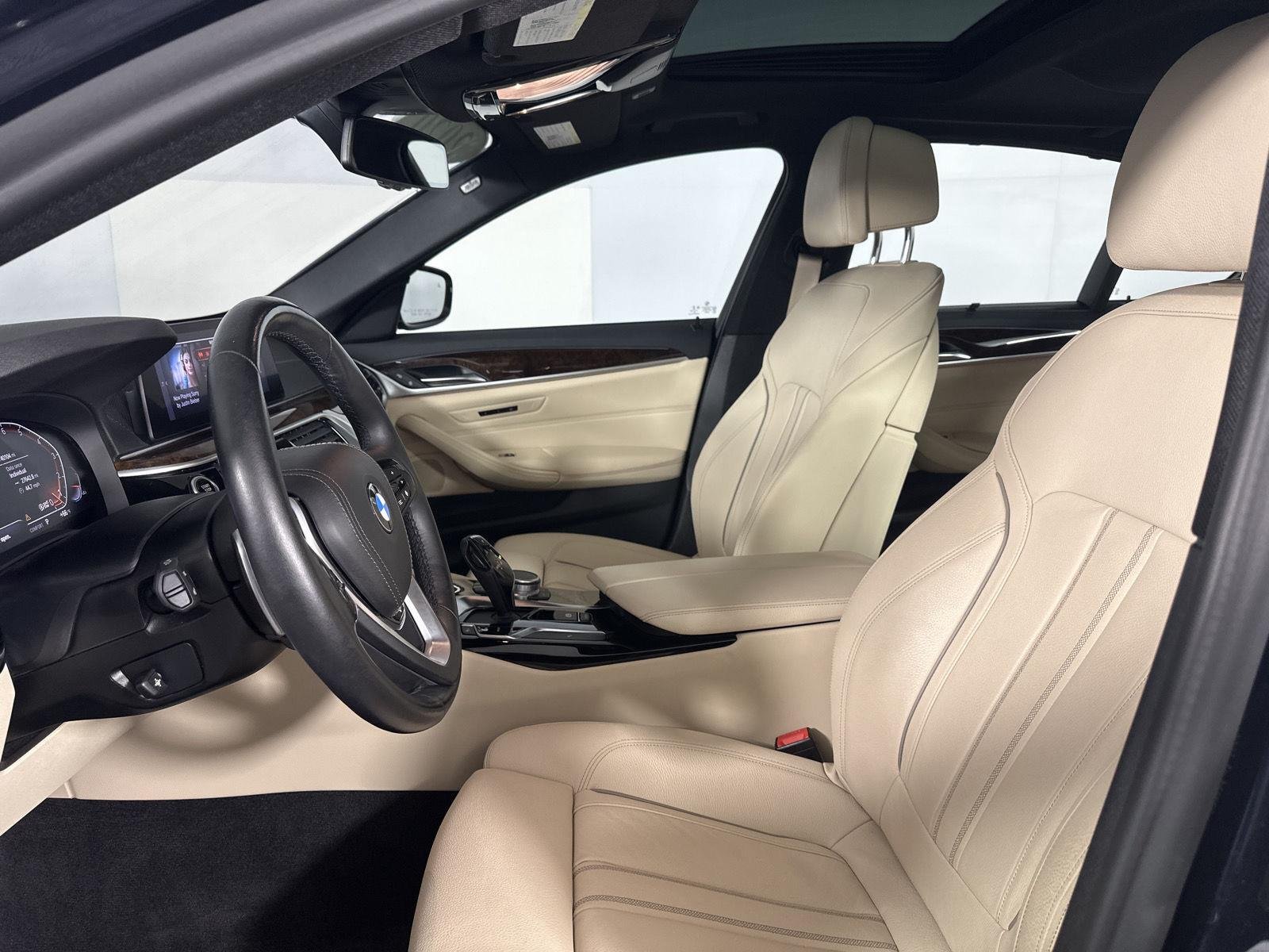 Used 2020 Imperial Blue Metallic BMW 540i xDrive image 7