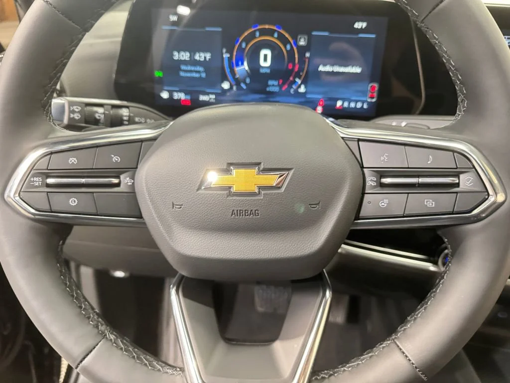 New 2026 Mosaic Black Metallic Chevrolet LT image 14