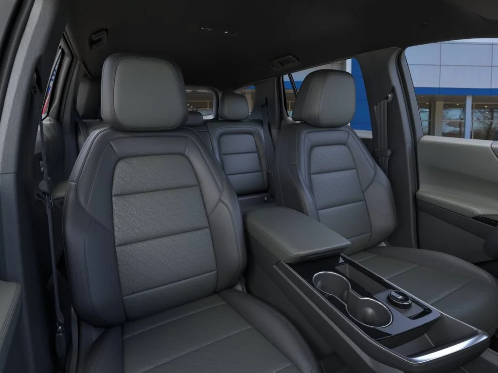 2027 Chevrolet Equinox LT - Photo 19