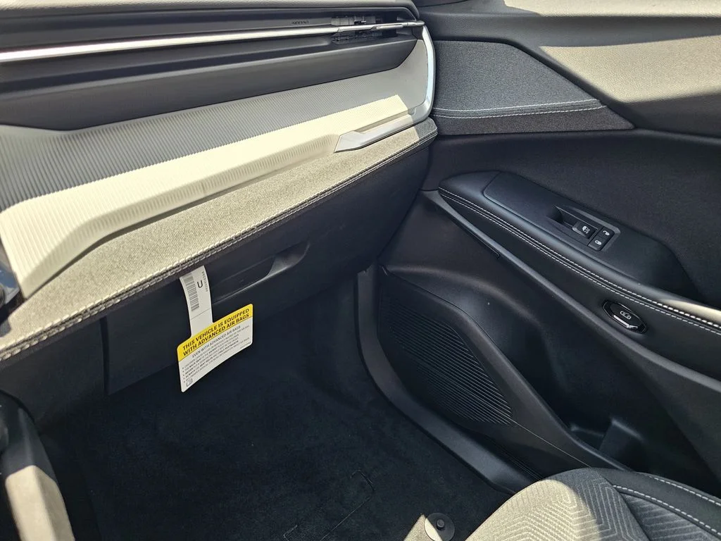 2026 Jeep Cherokee Laredo - Photo 27
