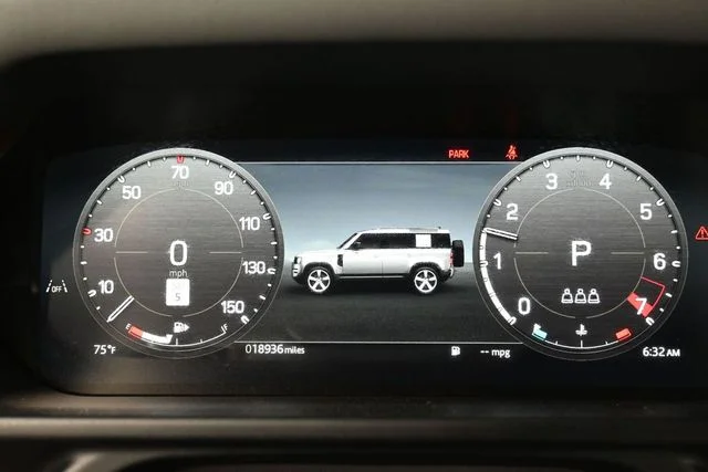 Used 2025 Blue Land Rover S image 20
