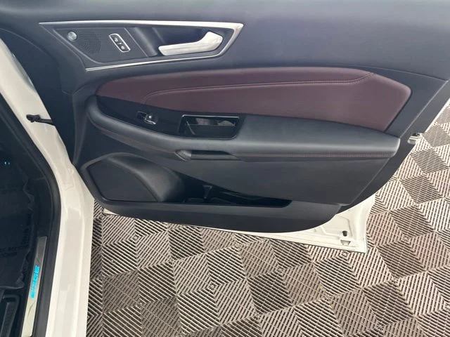 Used 2020 White Ford Titanium image 21