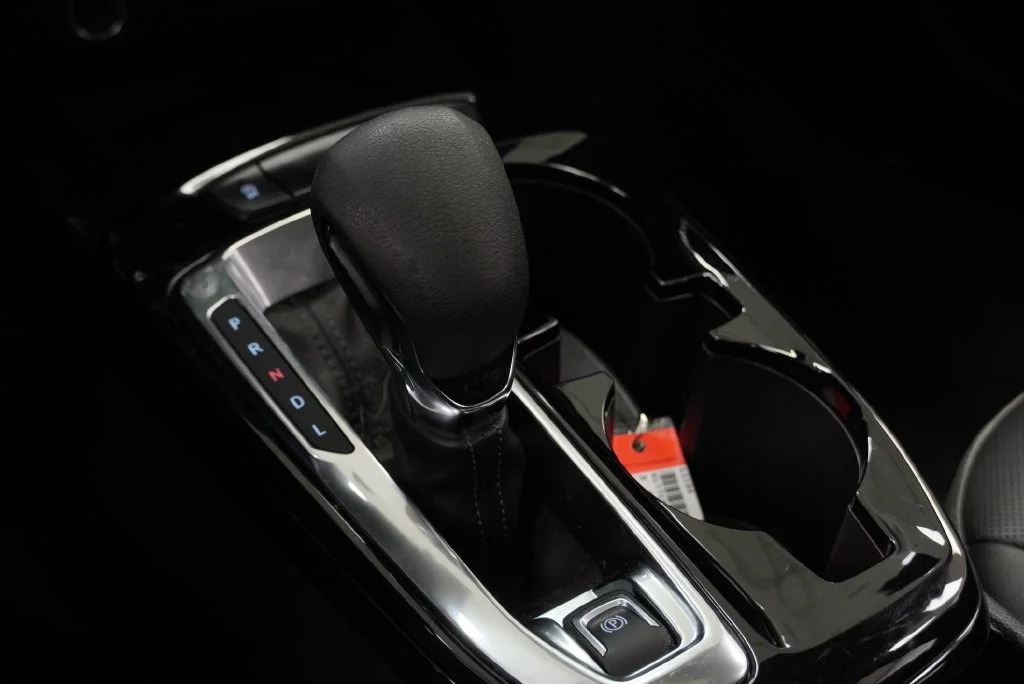 Certified Used 2024 Summit White Chevrolet ACTIV image 22