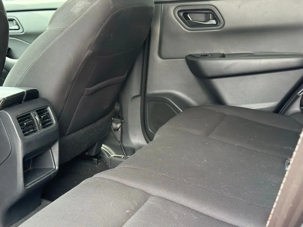 Used 2024 Silver Nissan S image 39