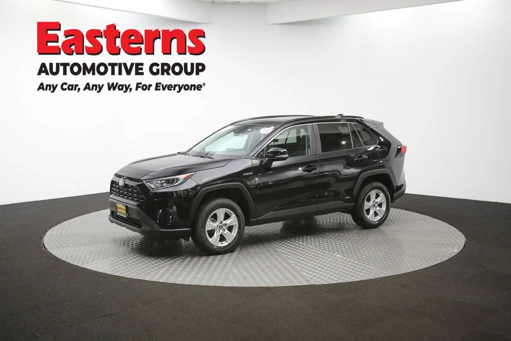 Used 2021 Black Toyota XLE image 57