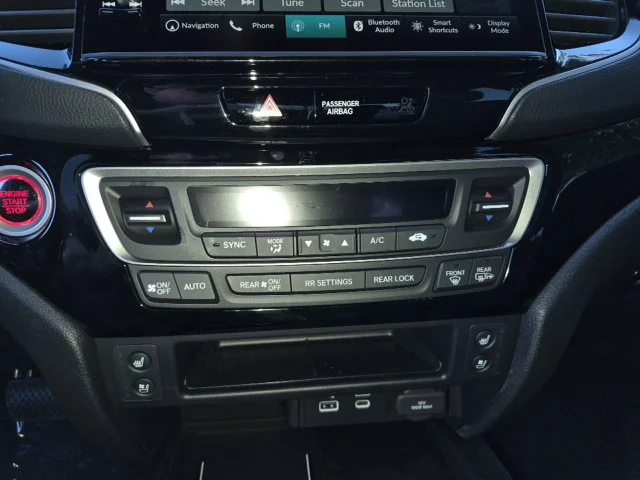 New 2026 Sonic Gray Pearl Honda Black Edition image 23