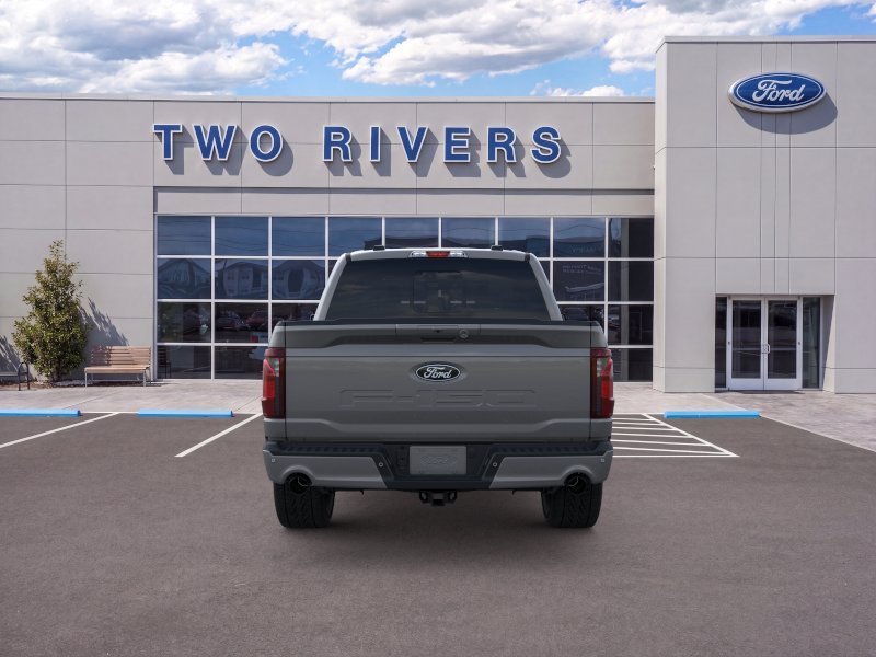 New 2026 Carbonized Gray Metallic Ford XLT image 5