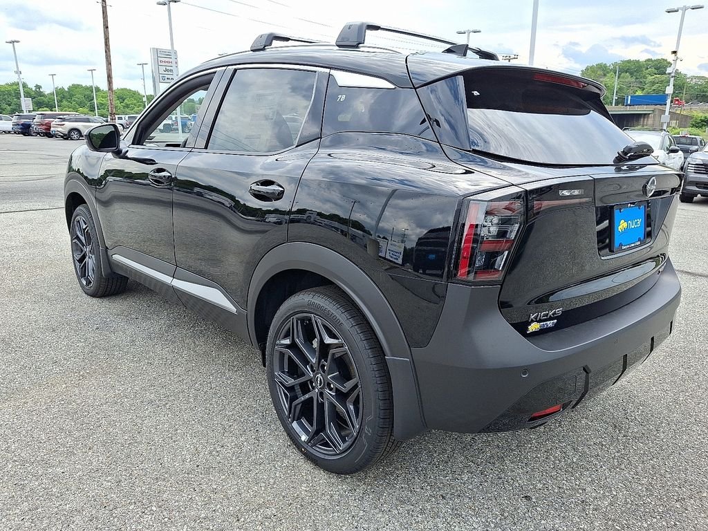 New 2026 Super Black Nissan SR image 3
