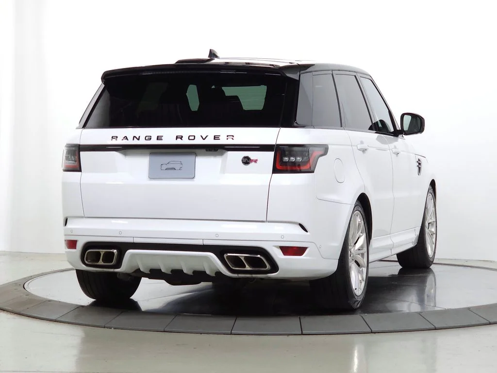 Used 2022 Fuji White Land Rover SVR image 8