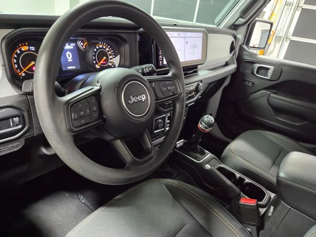 Used 2025 White Jeep Sport image 7
