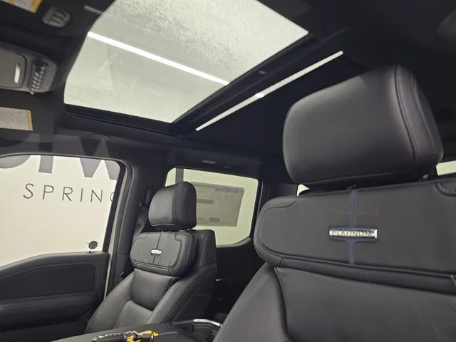 New 2026 Star White Metallic Tri-Coat Ford F-450® Platinum® image 28