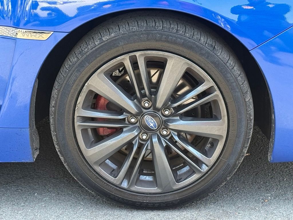Used 2019 Blue Subaru Base image 5