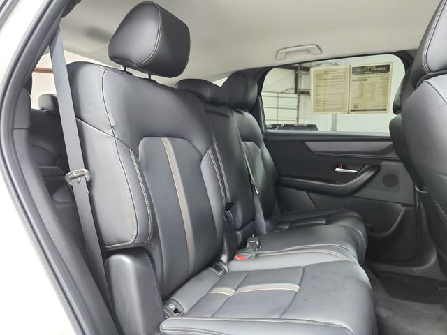 Used 2026 White Mazda 3.3 Turbo Select image 39