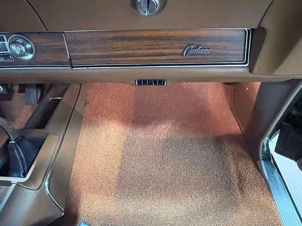 Used 1972  Oldsmobile  image 73