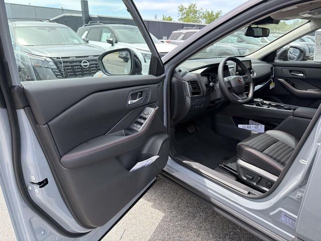 New 2026 Boulder Gray Pearl Nissan Rock Creek® image 12