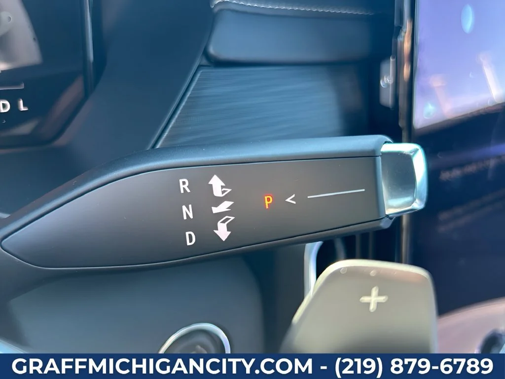 2027 GMC Acadia Elevation - Photo 23