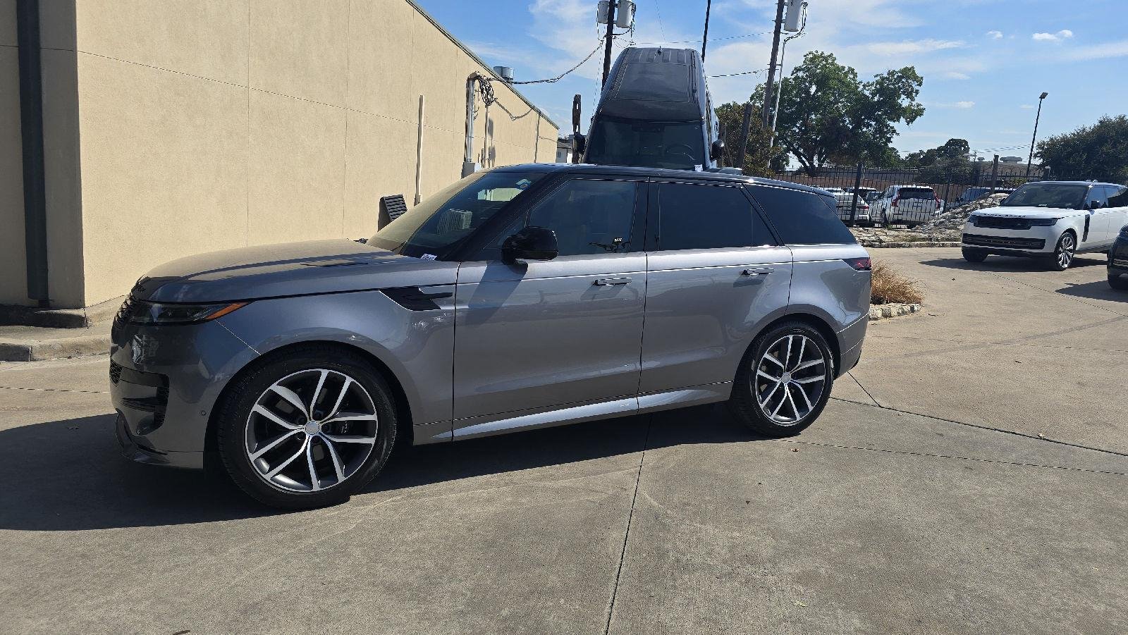Used 2024 Eiger Gray Land Rover P400 Dynamic SE image 1