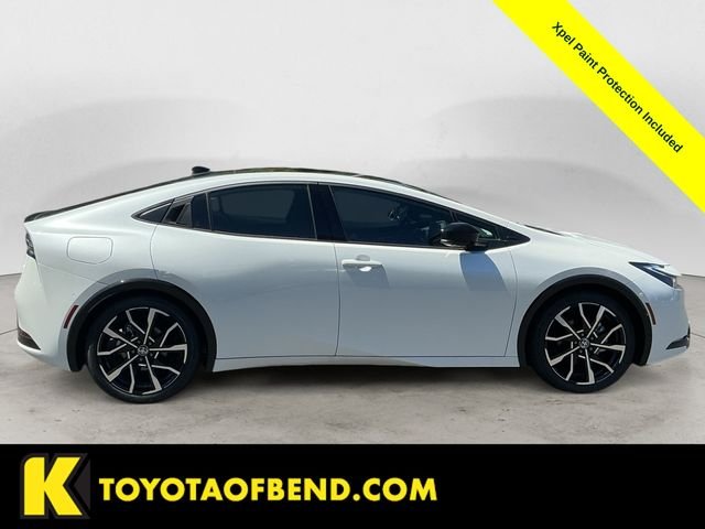 2026 Toyota Prius Plug-in Hybrid XSE Premium - Photo 4