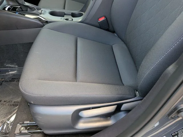 Used 2026  Toyota LE image 19