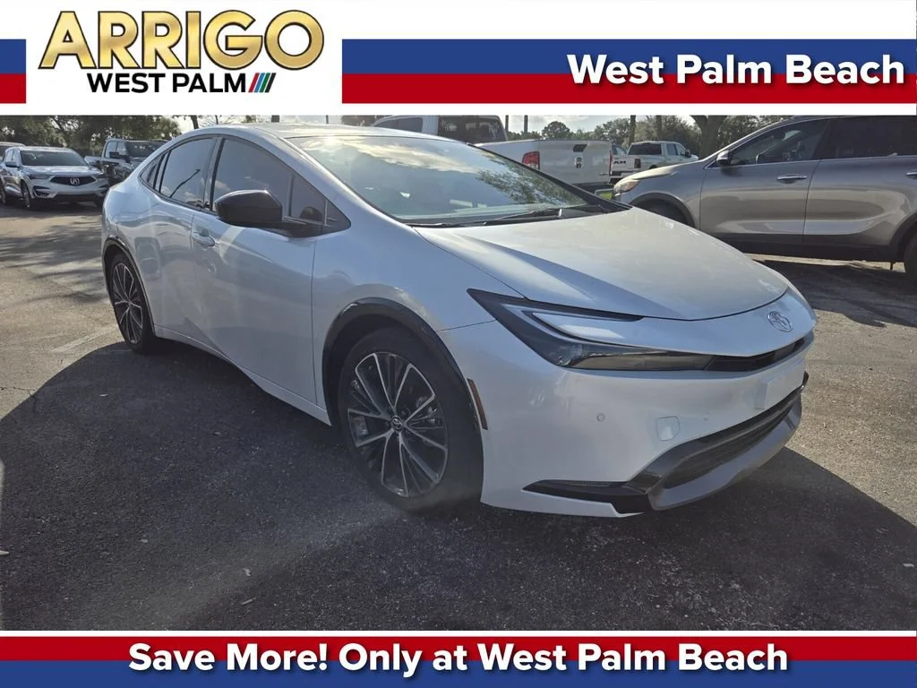Used 2024 Pearl Toyota XLE image 1