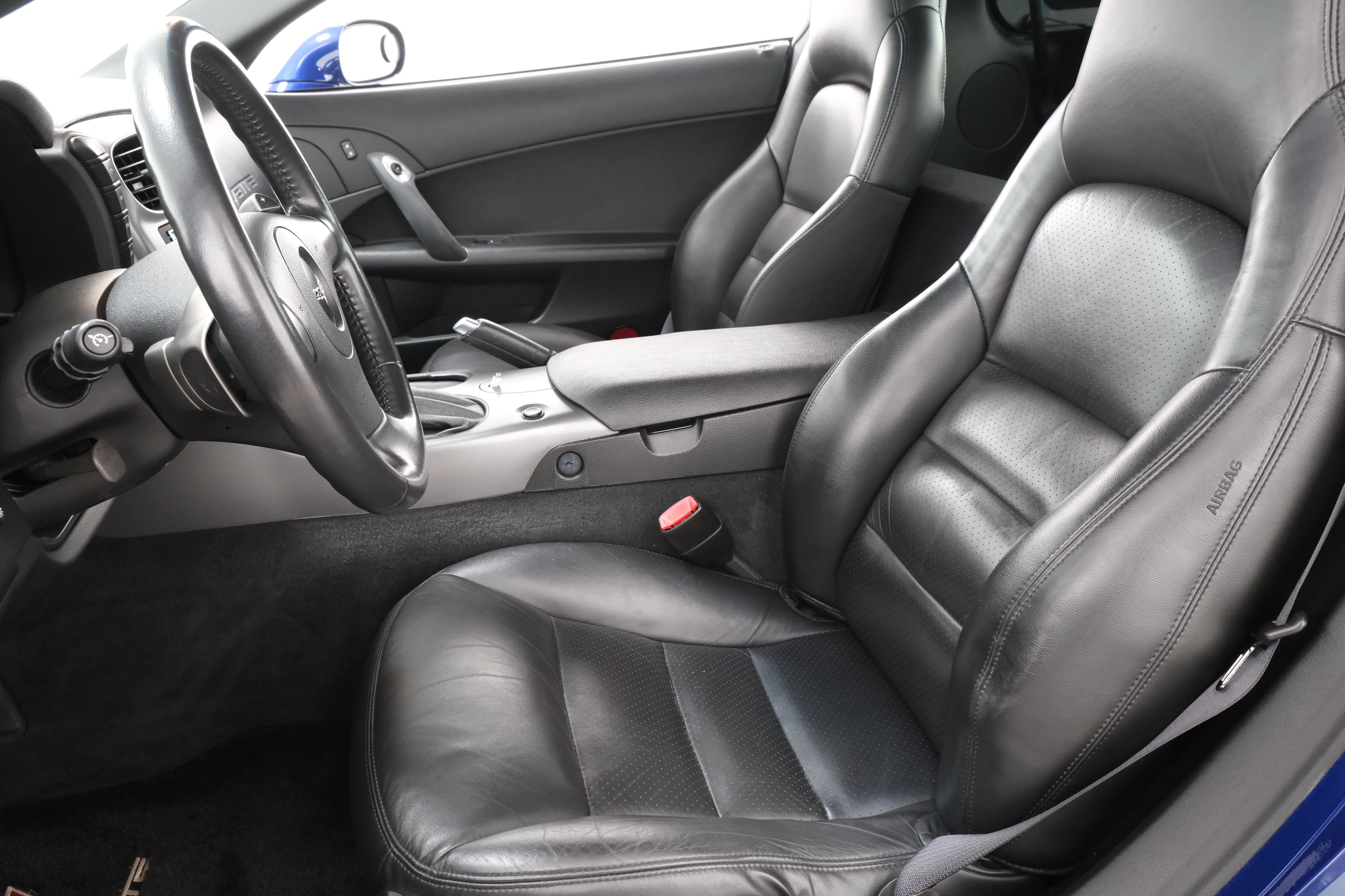 Used 2006 Lemans Blue Metallic Chevrolet Base image 33
