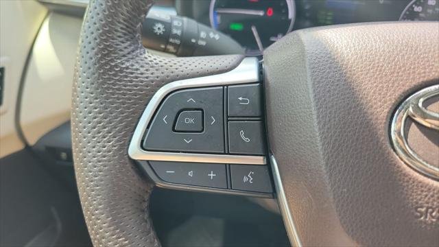 Certified Used 2023 RED MC. Toyota  image 21