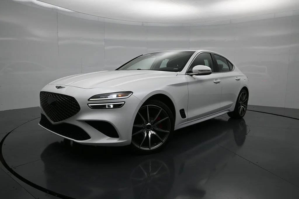 2025 GENESIS G70