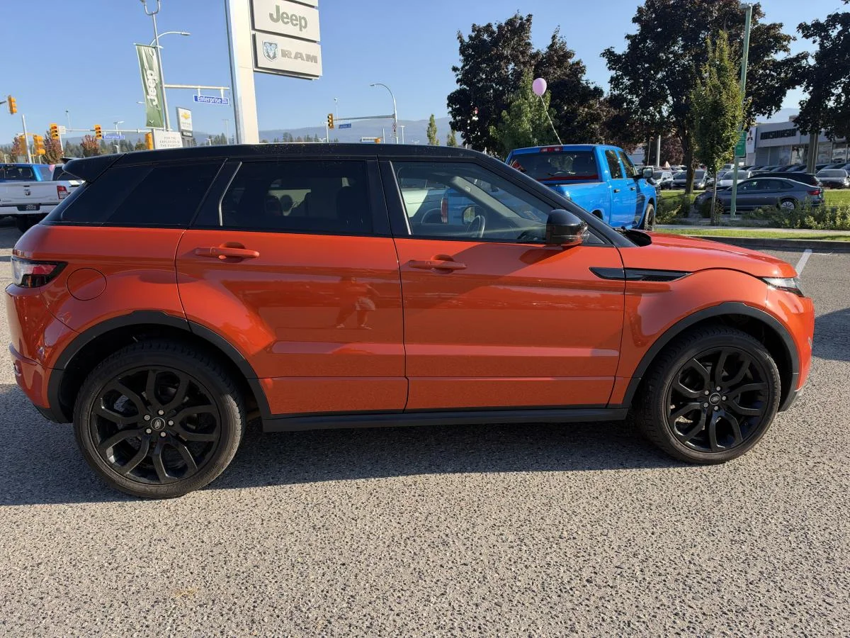 Used 2015 Orange Land Rover Dynamic Premium 5 image 9