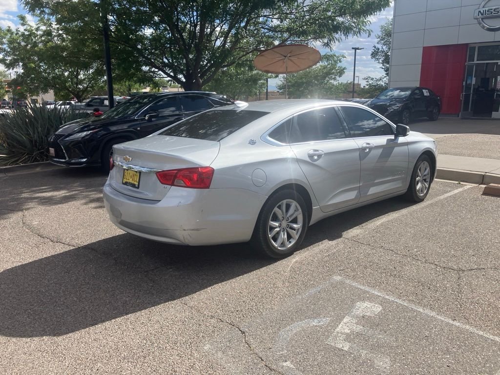 Used 2018 Silver Chevrolet LT image 5