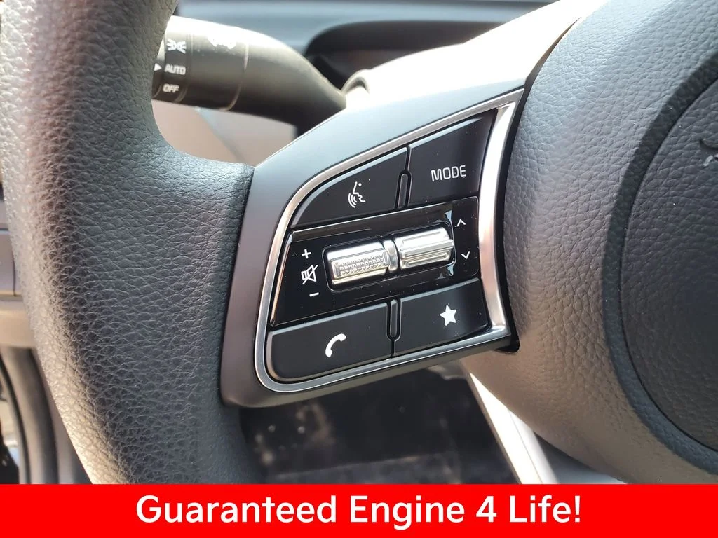 New 2026 Fusion Black Kia LX image 9