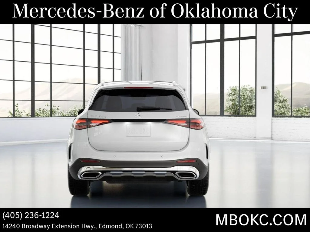 New 2026 MANUFAKTUR Moonlight White Metallic Mercedes-Benz GLC 300 image 26