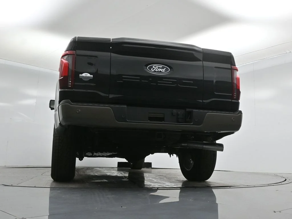 New 2026 Agate Black Metallic Ford King Ranch image 49