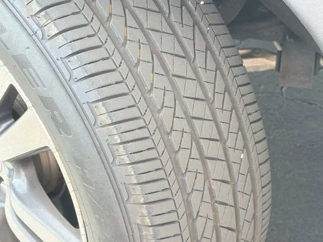 Used 2017 Gray Honda EX-L image 10