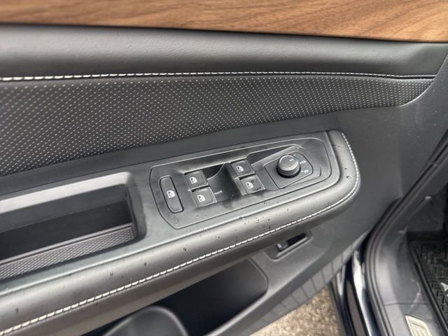 2026 Volkswagen Atlas SE w/Tech - Photo 29