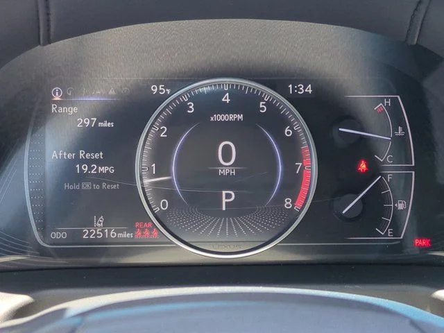 Used 2019 Silver Lexus 350 Luxury image 26