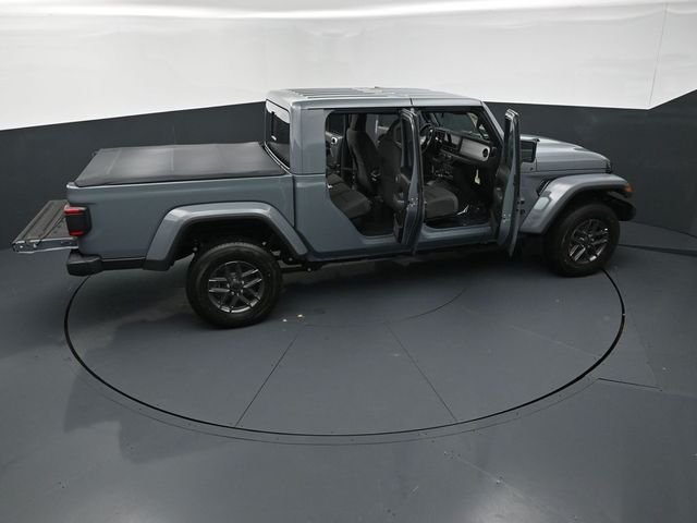 New 2026 Anvil Clear-Coat Exterior Paint Jeep Sport S image 30