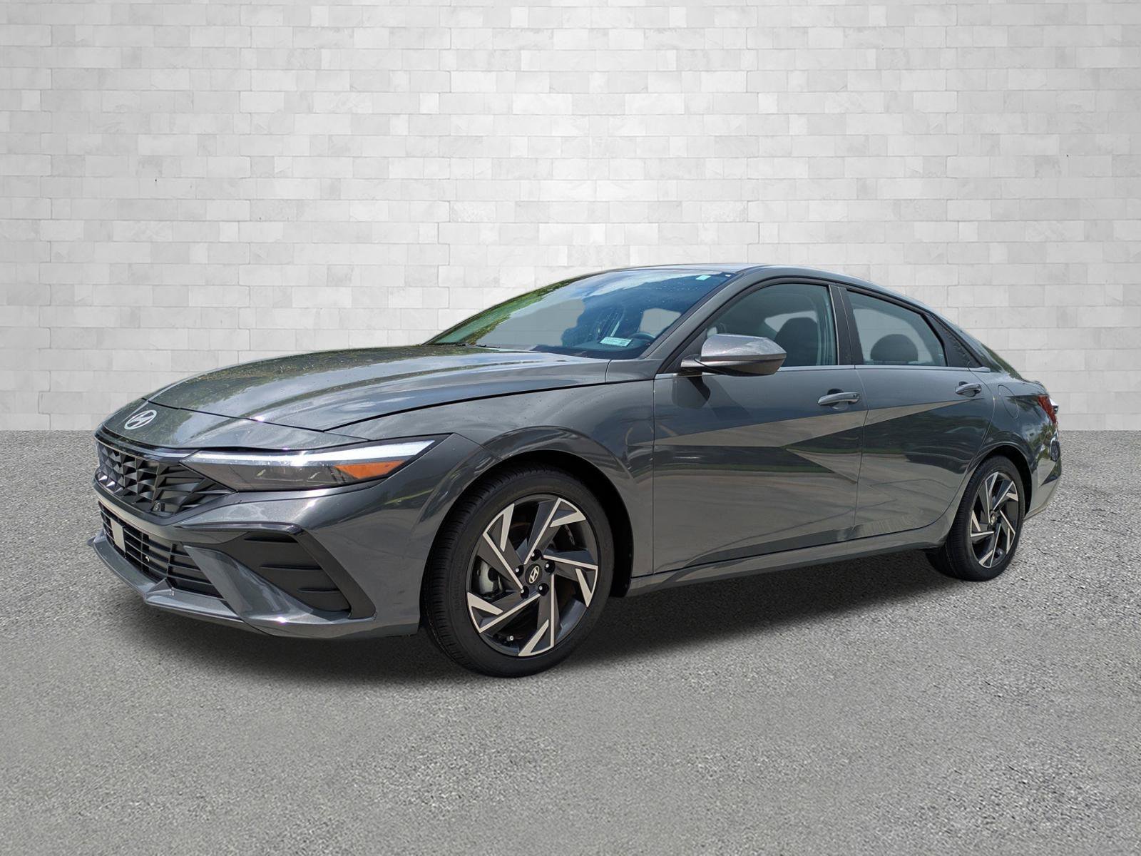 2024 Hyundai Elantra SEL - Photo 5