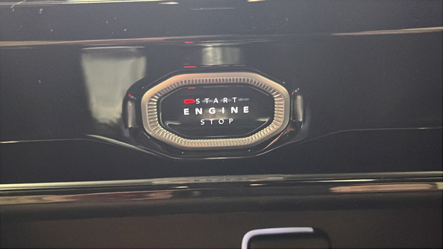 New 2026 Silver Zynith Jeep Altitude image 23