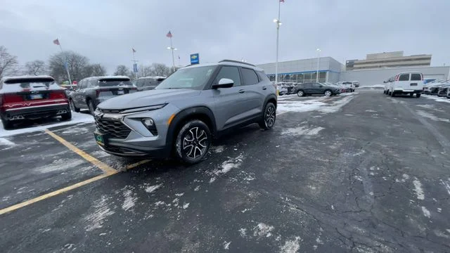 Certified Used 2024 Gray Chevrolet ACTIV image 4