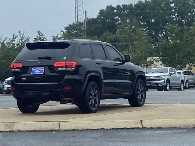 Used 2021 Black Jeep Limited image 3