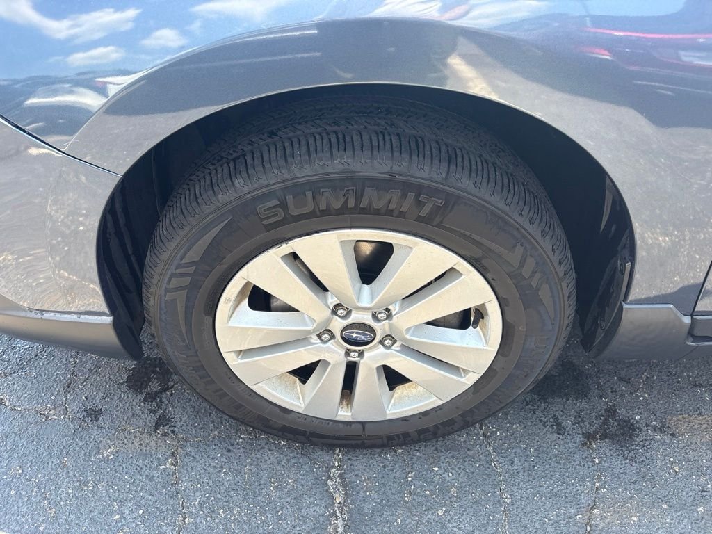 Used 2017 Blue Subaru 2.5i image 7