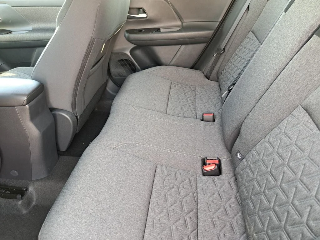 2026 Nissan KICKS SV - Photo 23