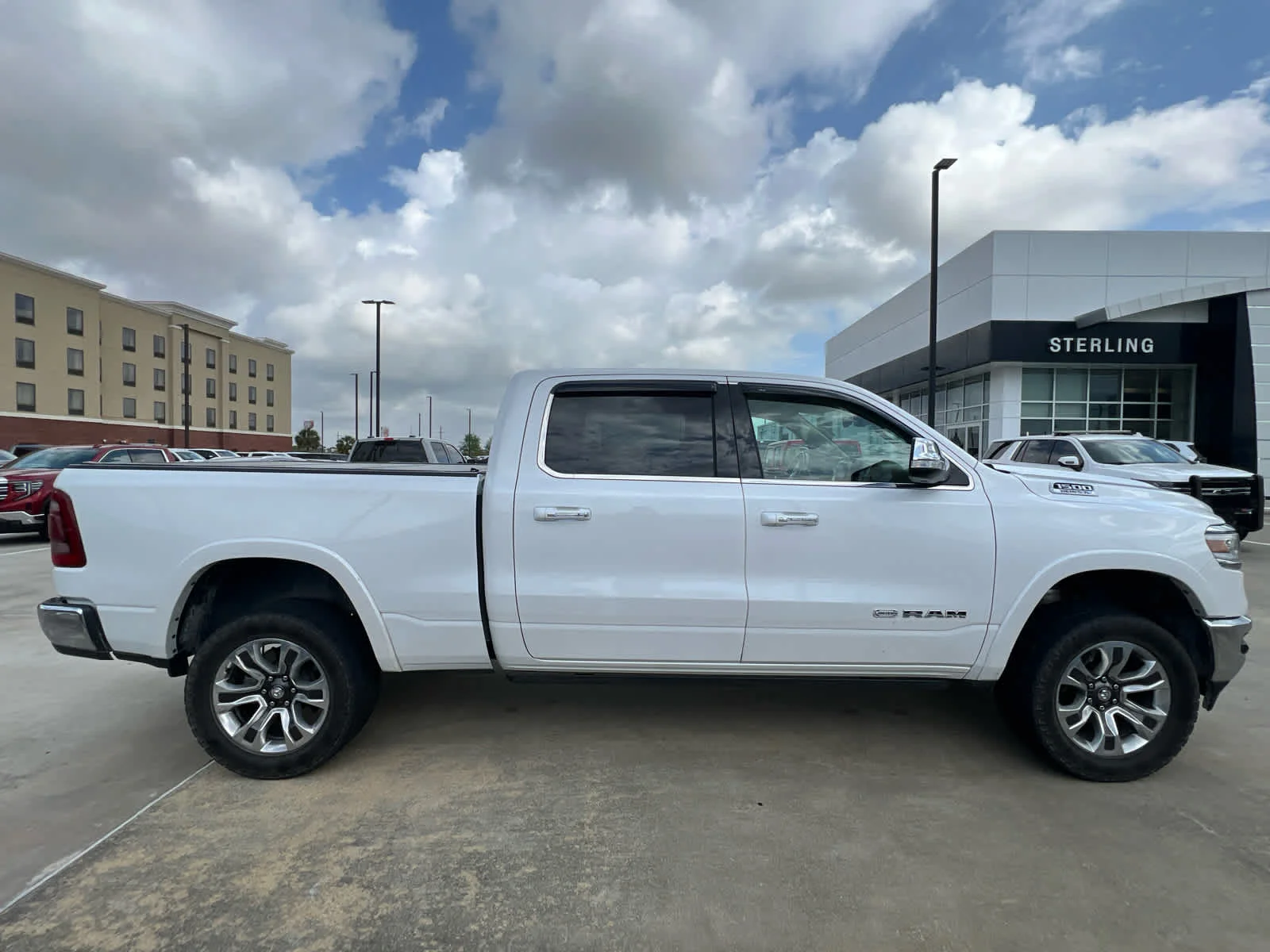 2020 RAM 1500 Longhorn 4x4 Crew Cab 6'4's photo