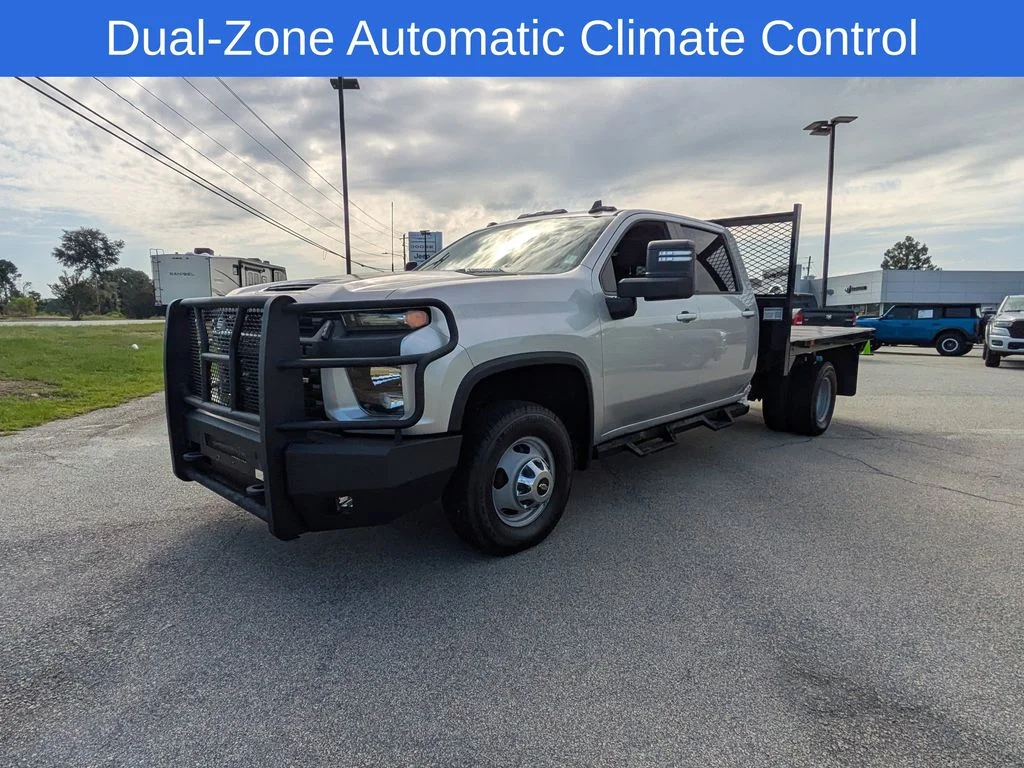 Used 2021 Silver Chevrolet LT image 8