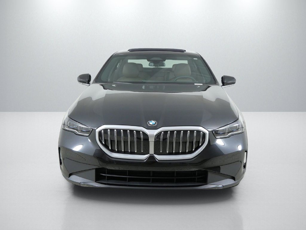 New 2027 Black Sapphire Metallic BMW 530i xDrive image 2