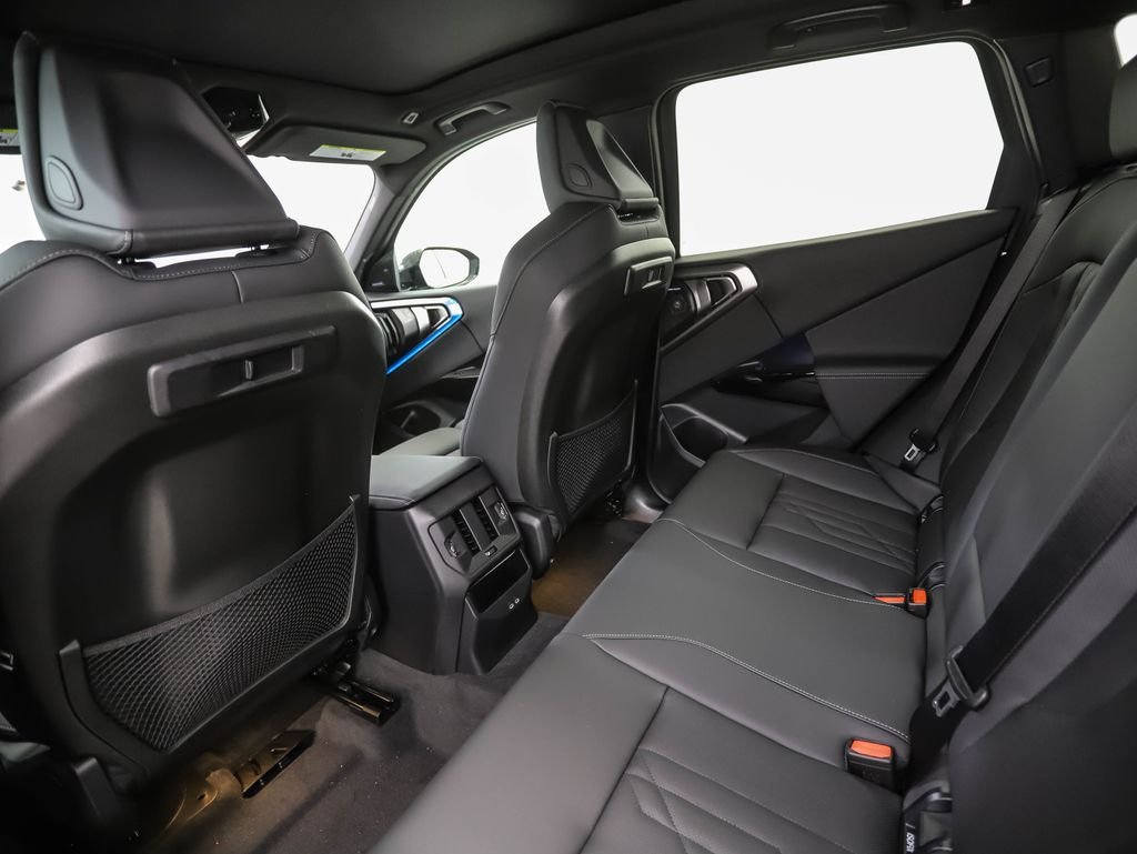 New 2026 Black Sapphire Metallic BMW 30 xDrive image 21