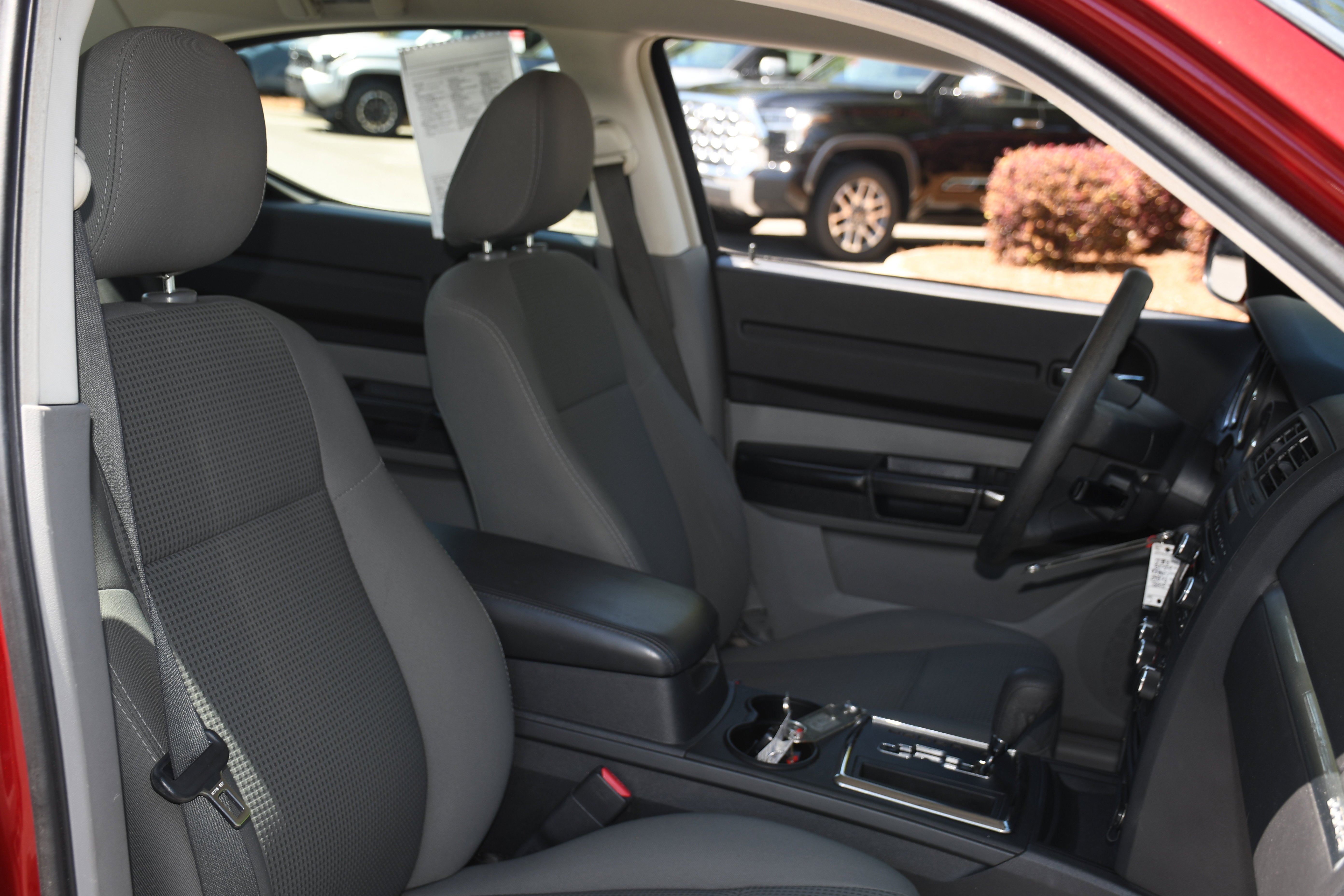 Used 2008 Red Dodge SE image 18