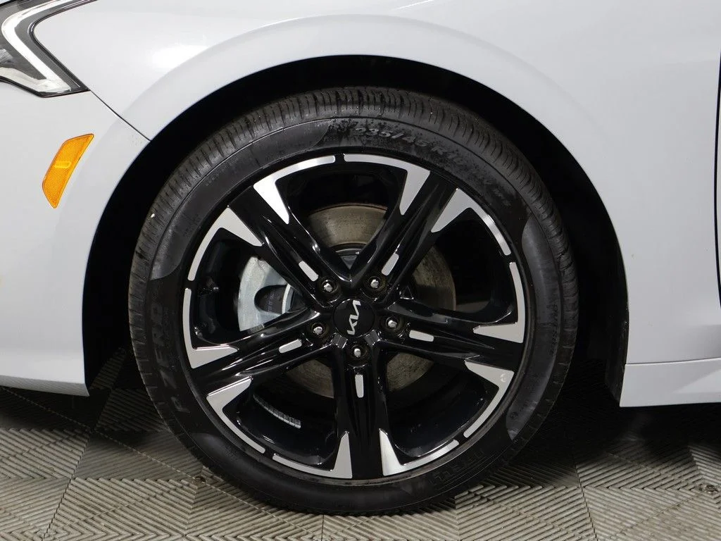 Certified Used 2024 Gray Kia GT-Line image 21