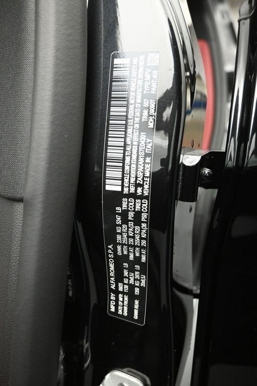 2025 ALFA ROMEO STELVIO - Image 33